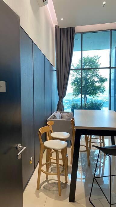 Pangsapuri The Luxe - 2 Pax - Kl - Microwave - Fridge Kuala Lumpur