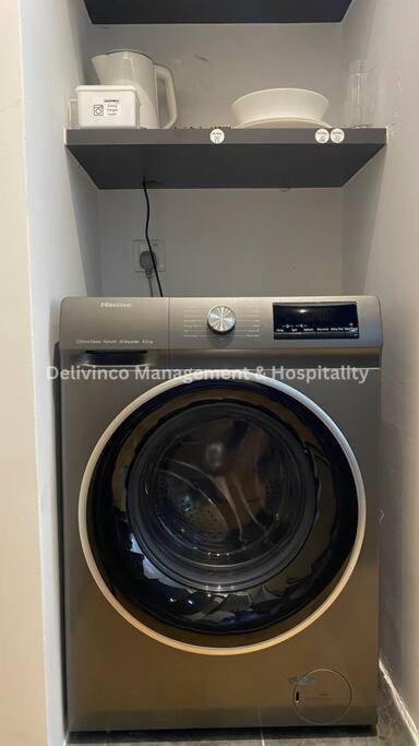 The Luxe - 2 Pax - Kl - Microwave - Fridge